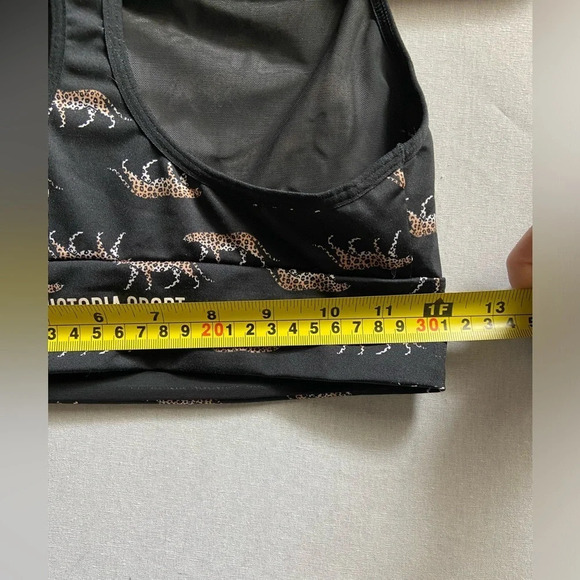 Victoria Secret Leopard sports bra and leggings set Sz S - Picture 14 of 14